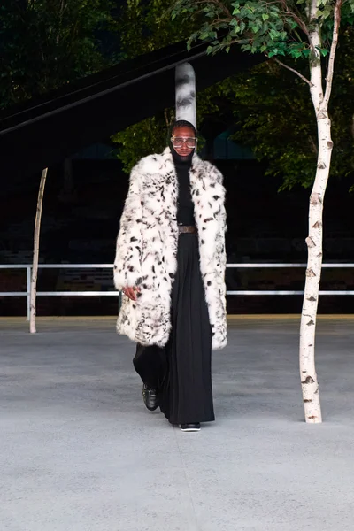 Look 142